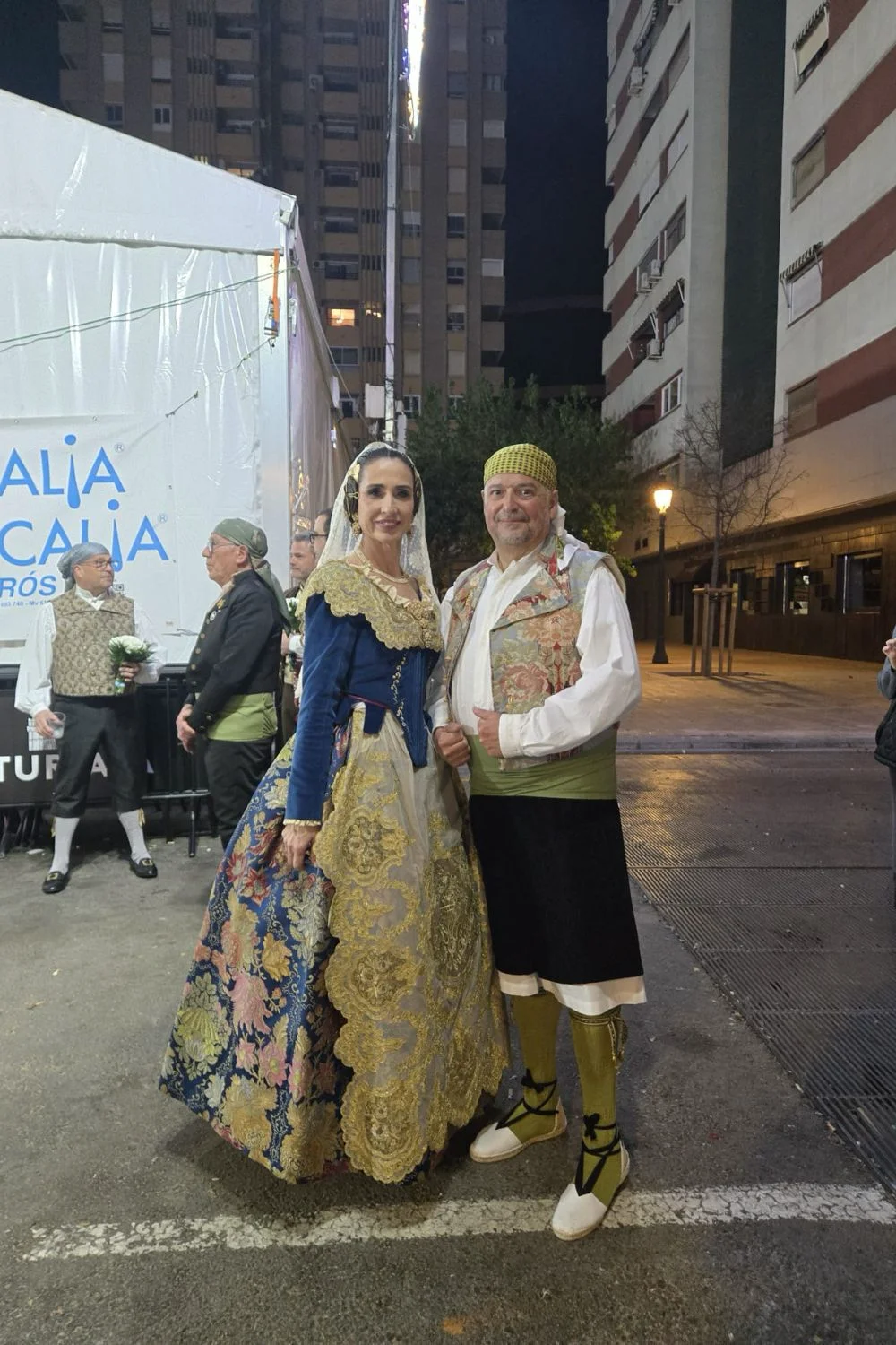maquillaje fallera valencia pareja